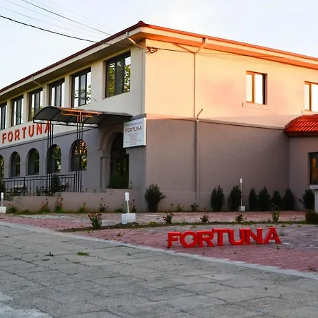 Complex Fortuna 3*
