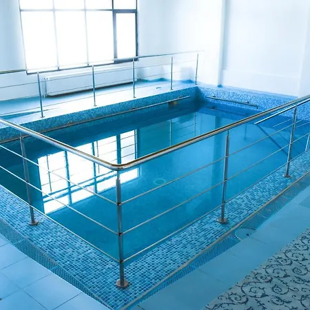 Complex Fortuna מלון